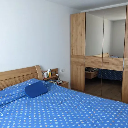 Daire 3 Bedroom Vacation In Flims-laax-falera Laax